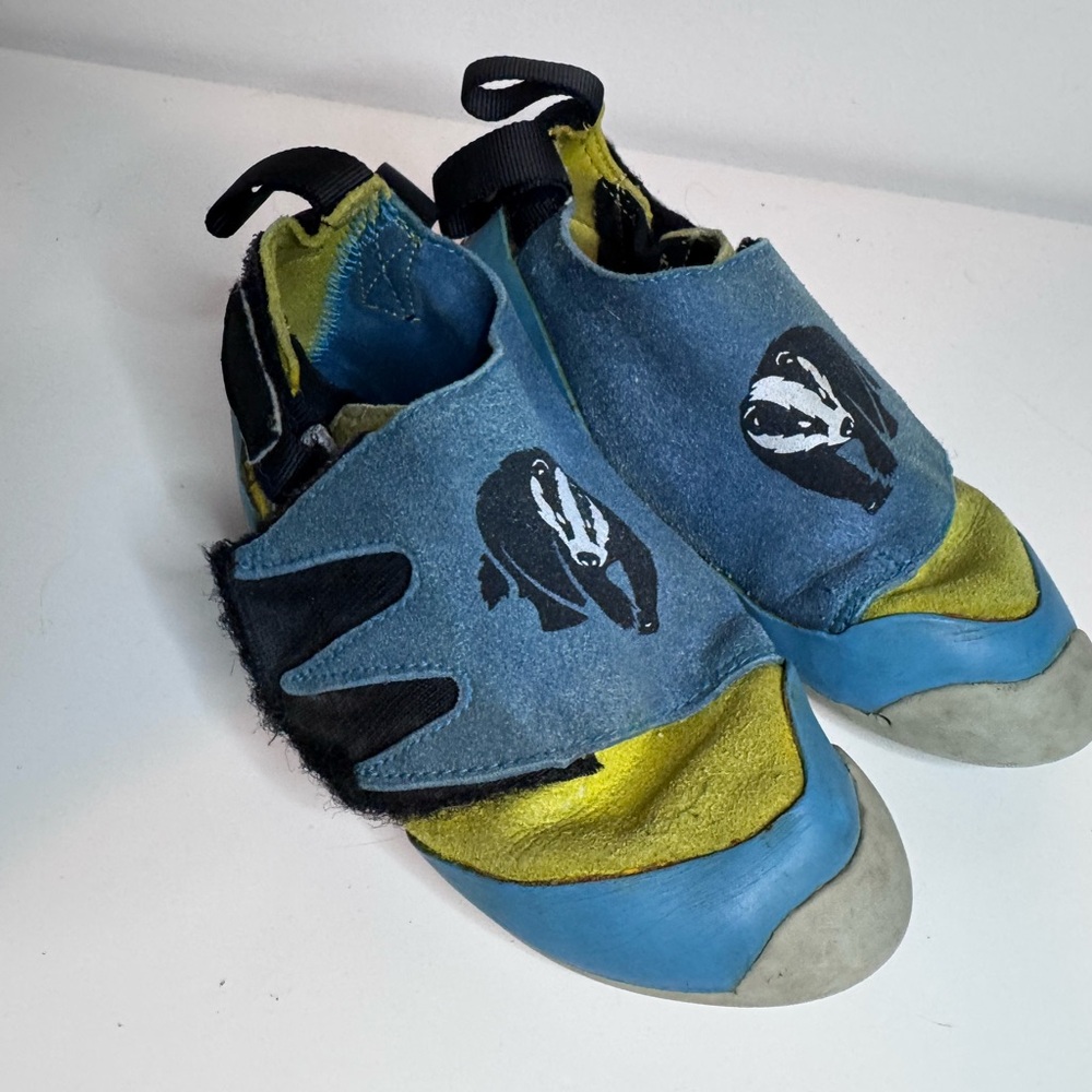 Mad Rock Mad Monkey climbing shoes